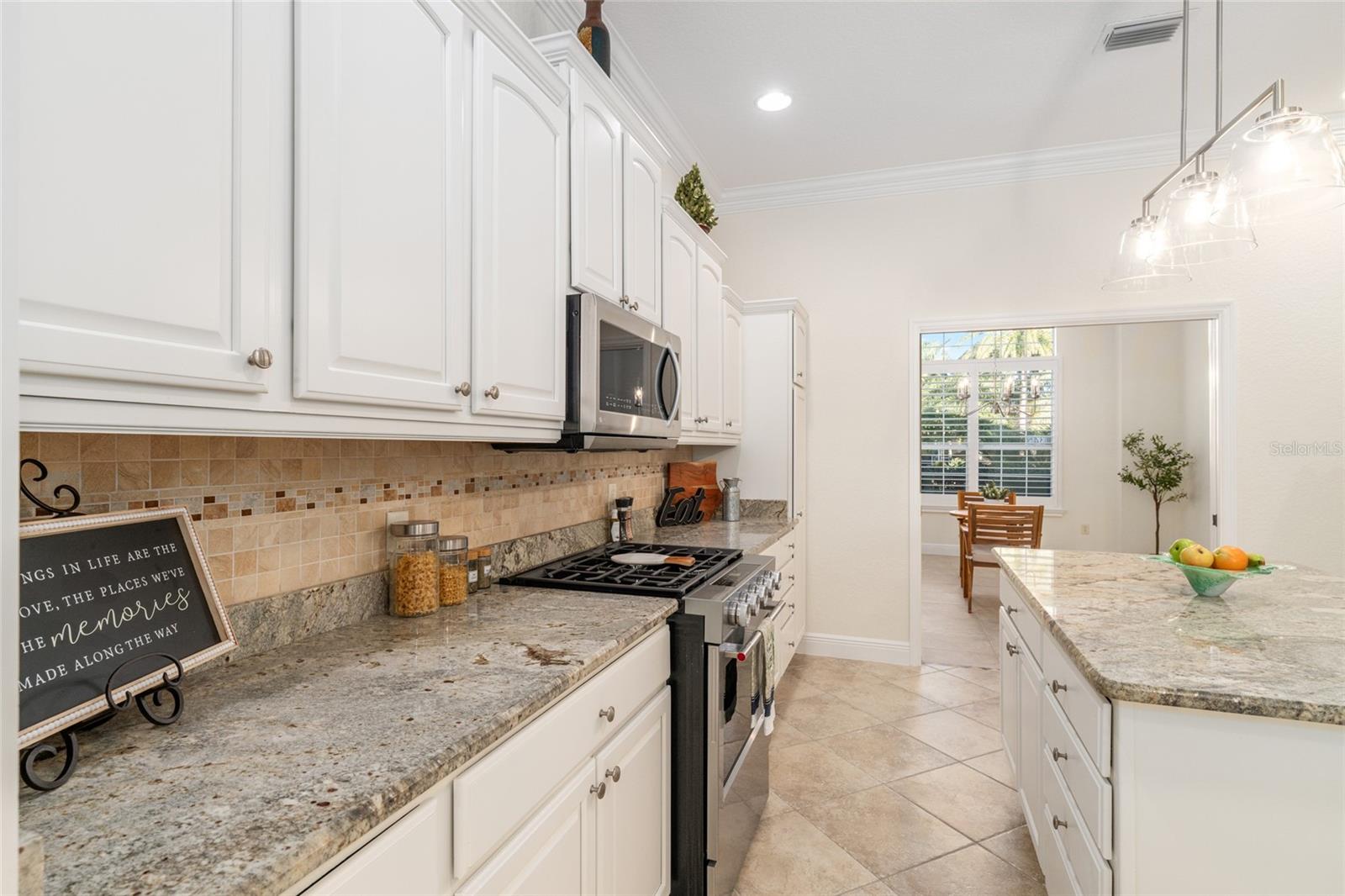 1345 HARLEY CIR