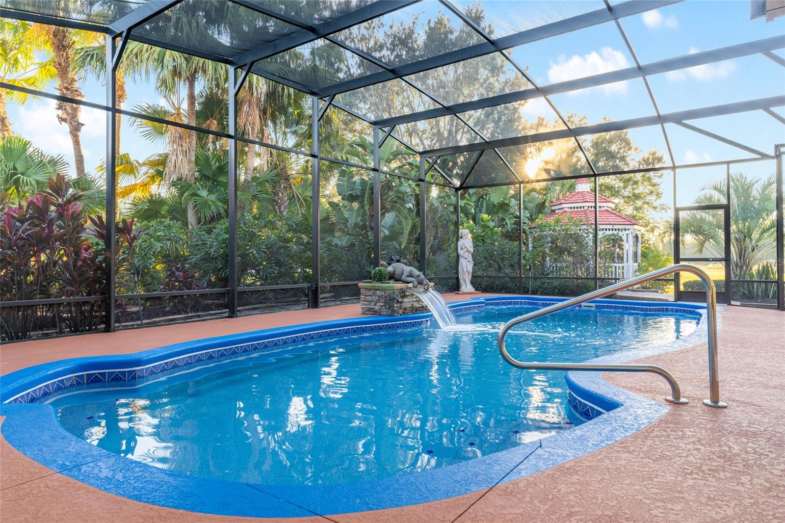 1345 HARLEY CIR