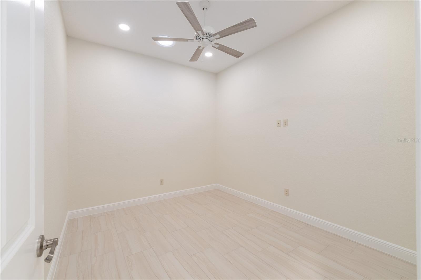 1345 HARLEY CIR