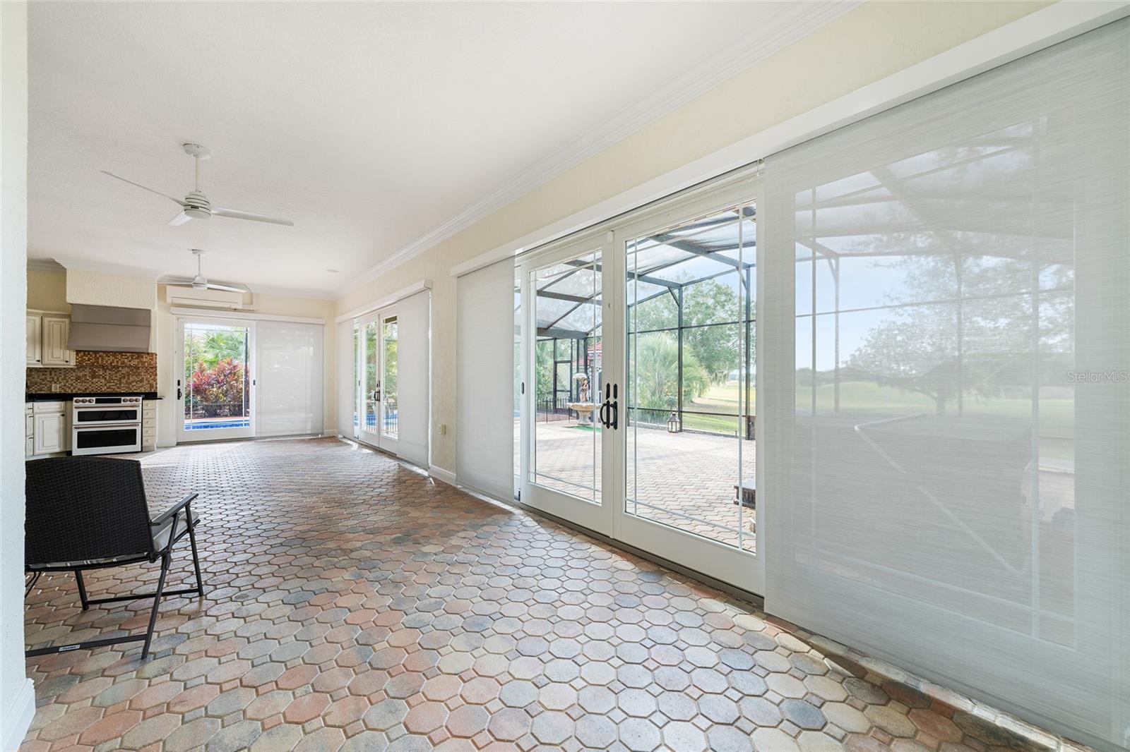 1345 HARLEY CIR