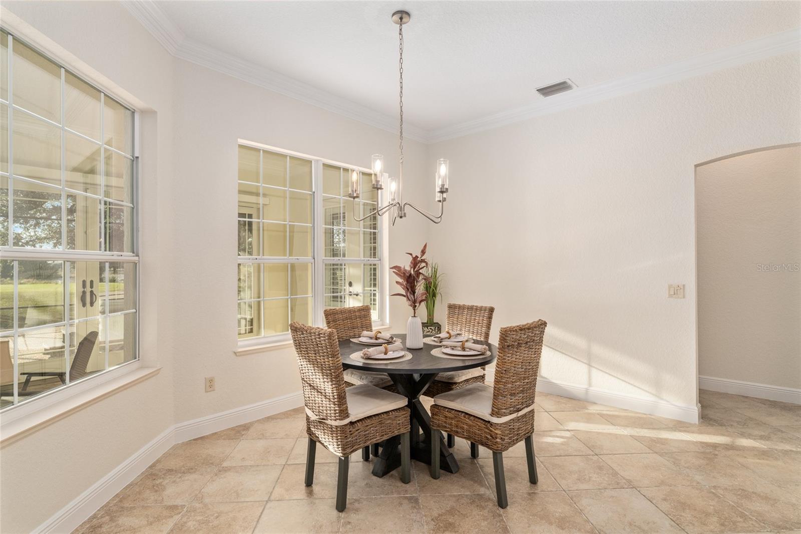 1345 HARLEY CIR