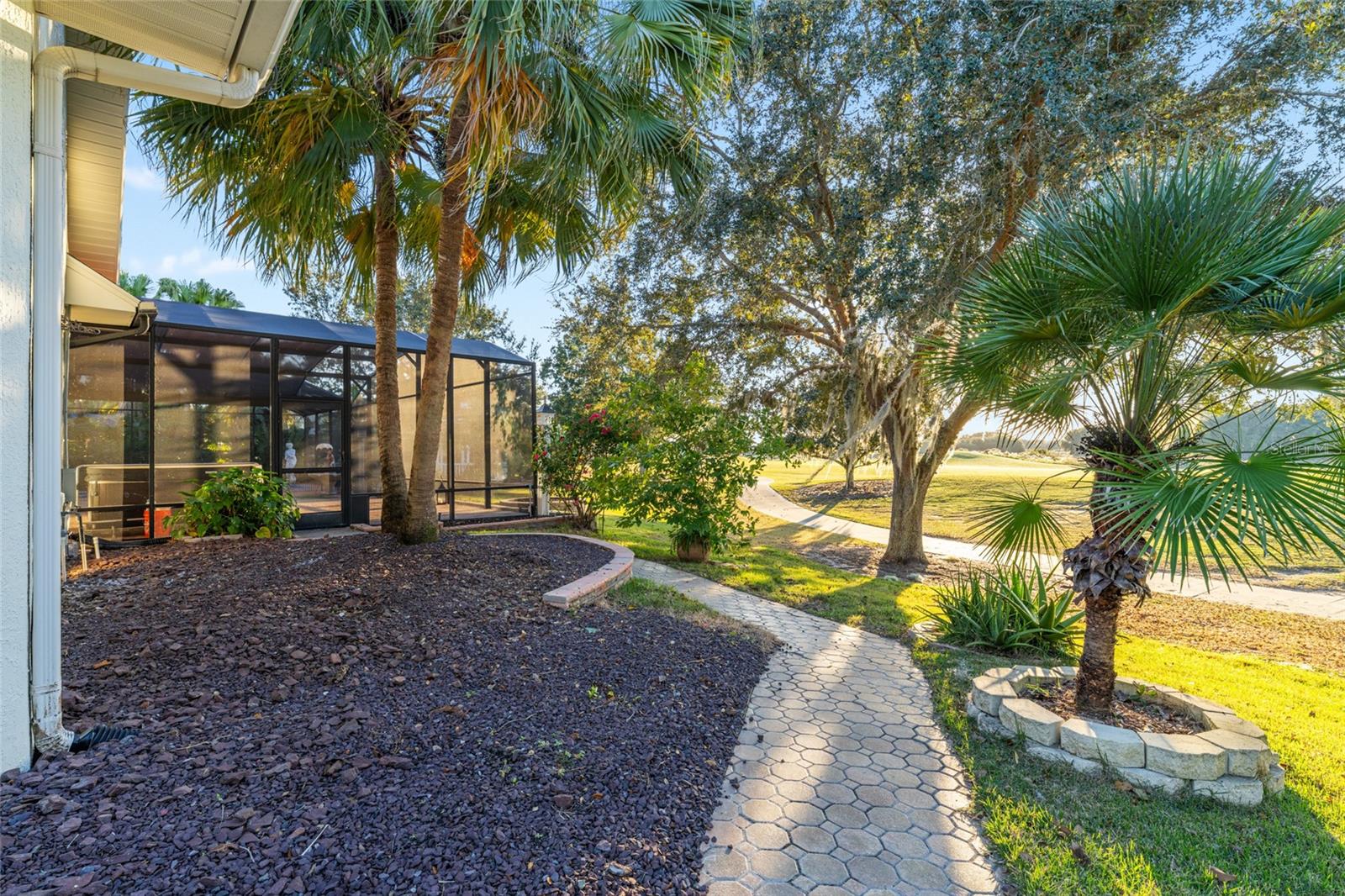 1345 HARLEY CIR