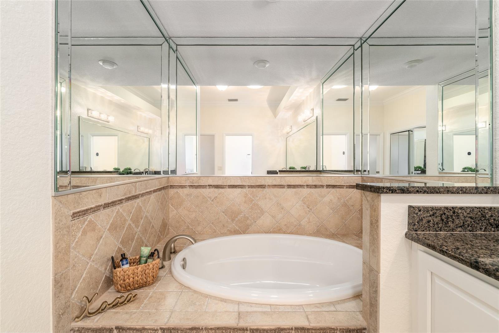 1345 HARLEY CIR