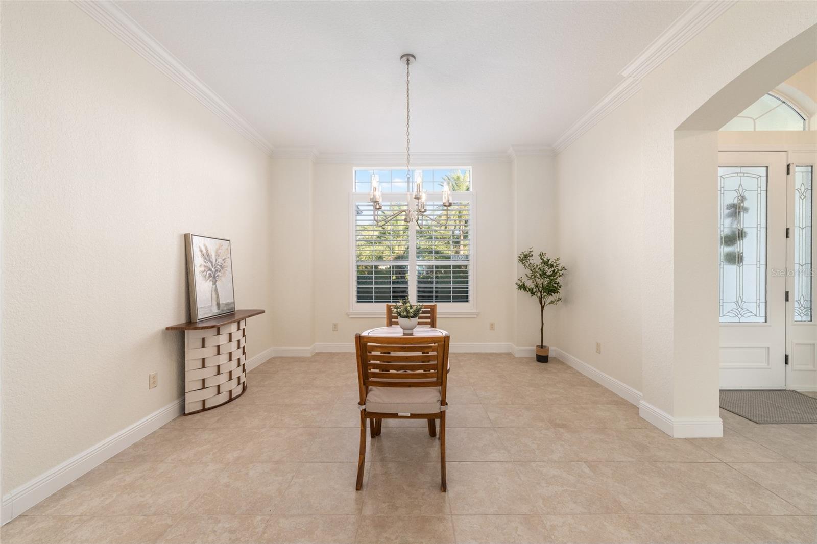 1345 HARLEY CIR