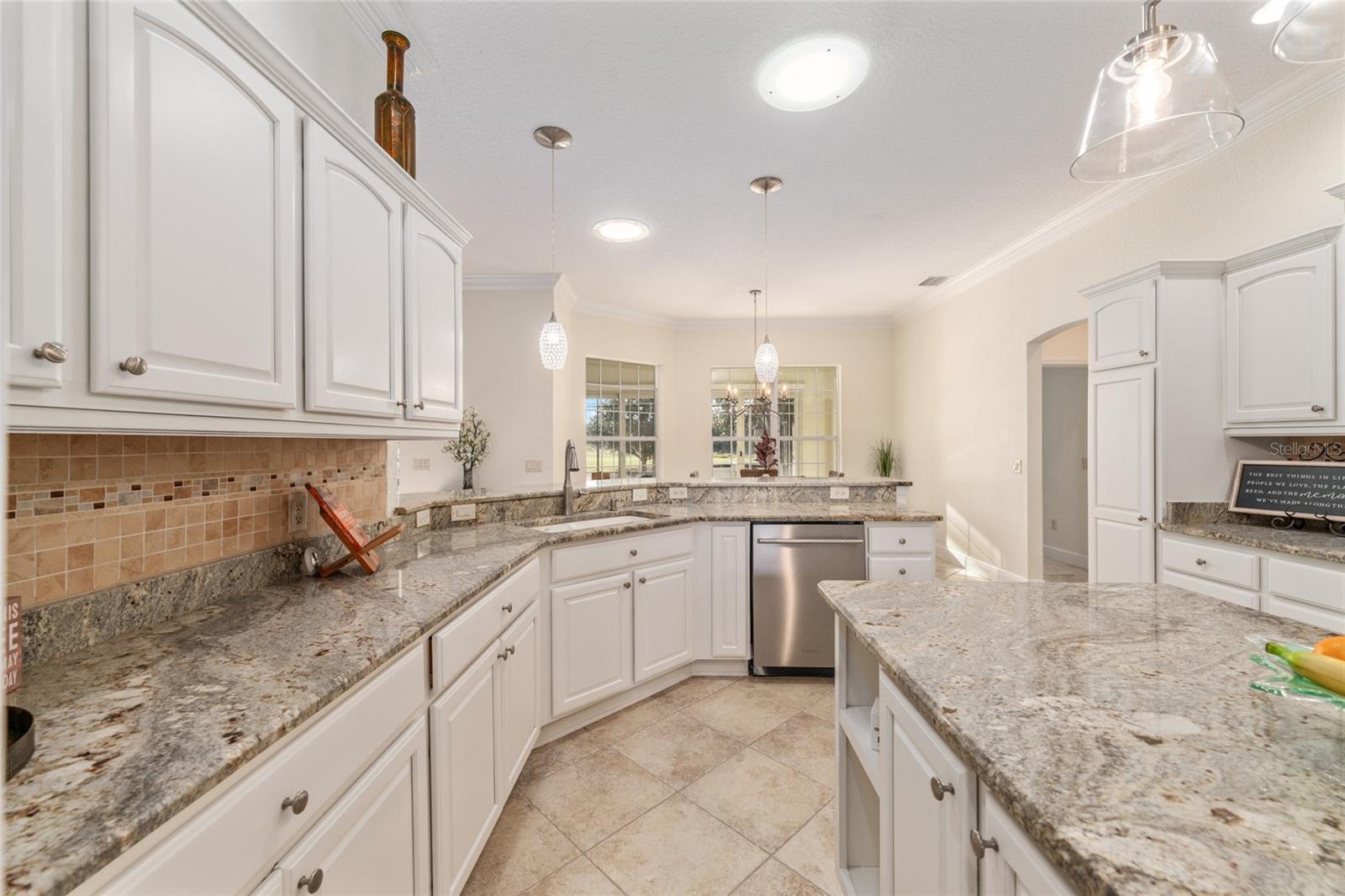 1345 HARLEY CIR