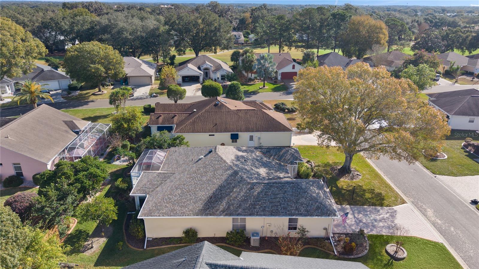 1503 LAVACA LN