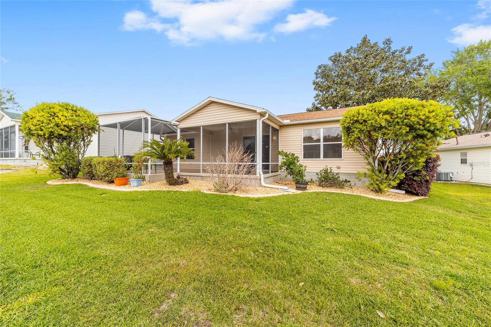 17040 SE 96TH CHAPELWOOD CIR