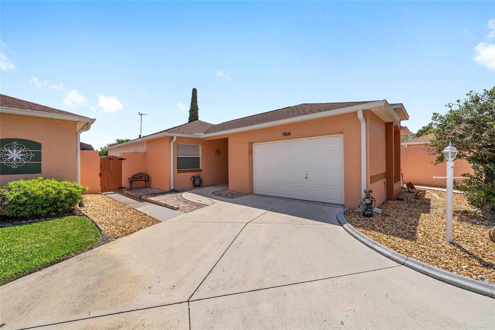 966 AVALON AVE