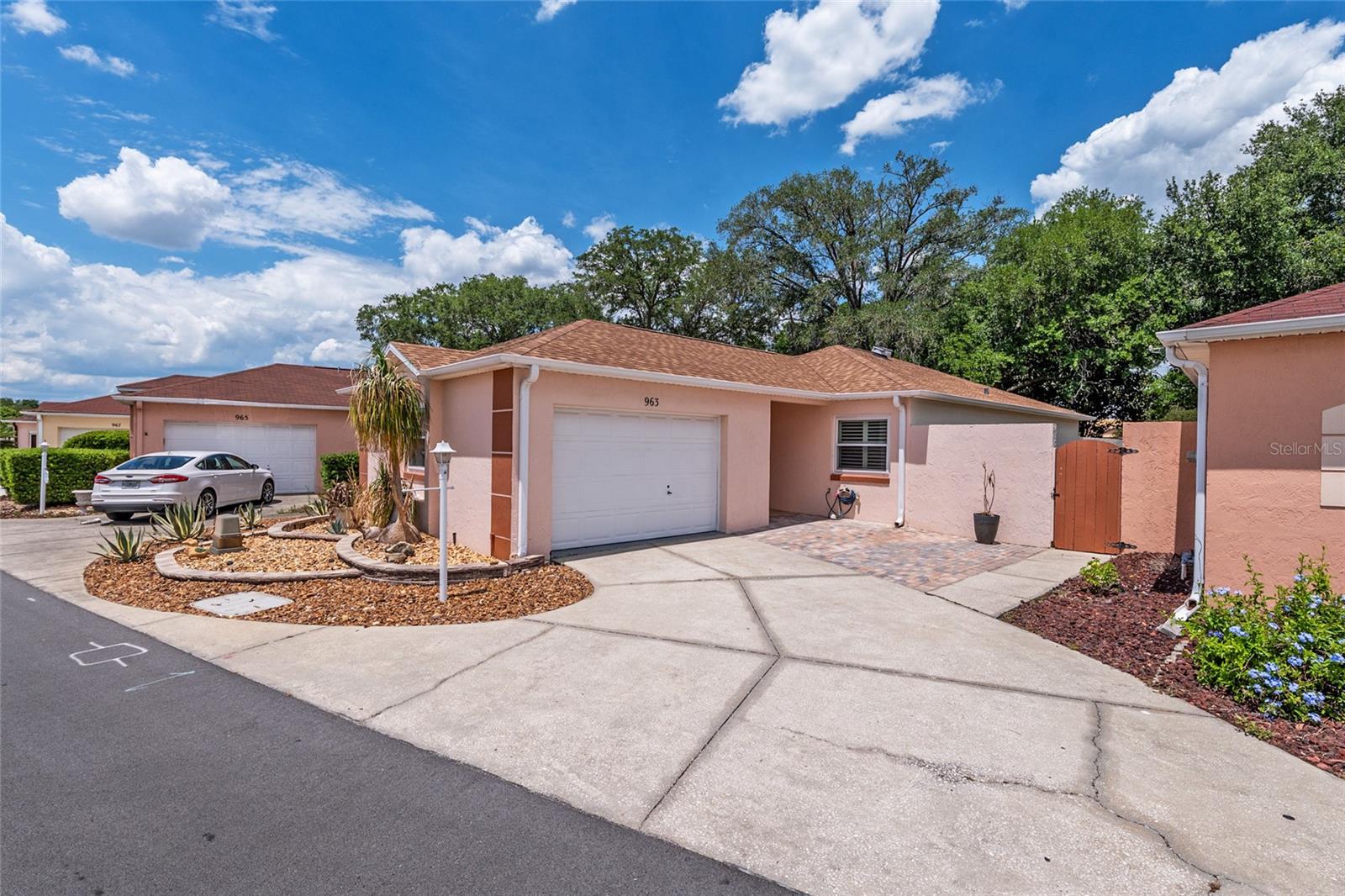 963 AVALON AVE