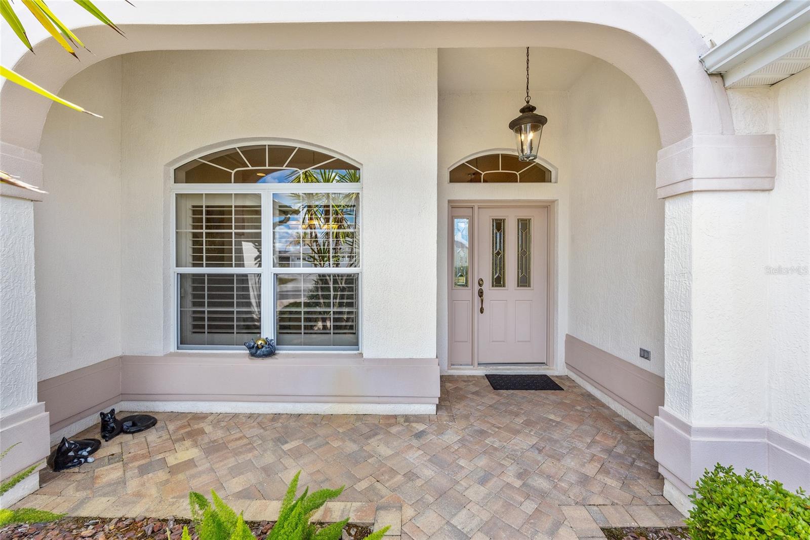 849 MAYBANK LOOP