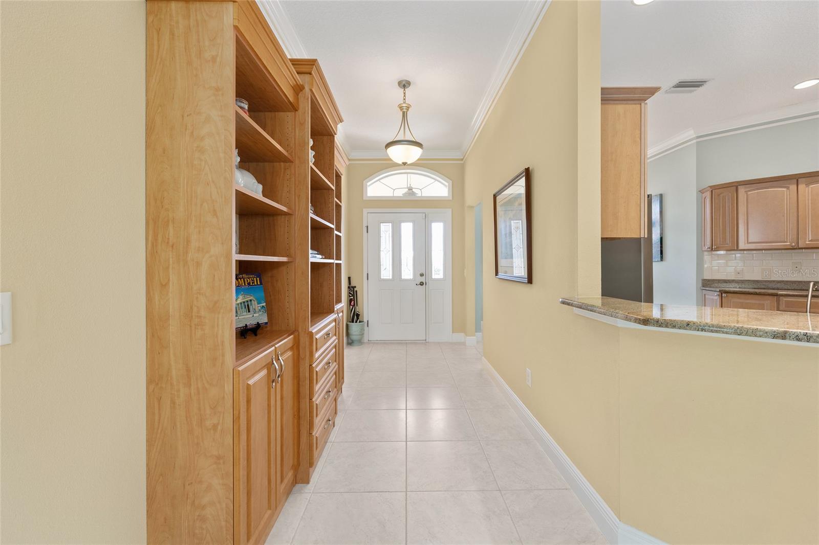 849 MAYBANK LOOP