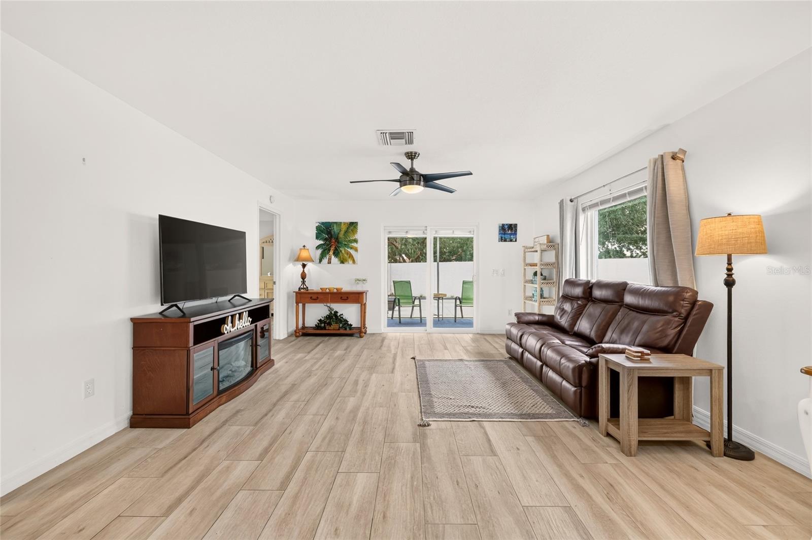 608 DELGADO AVE