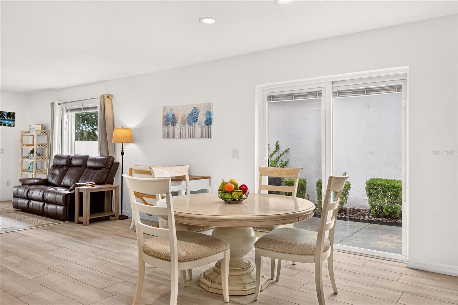 608 DELGADO AVE