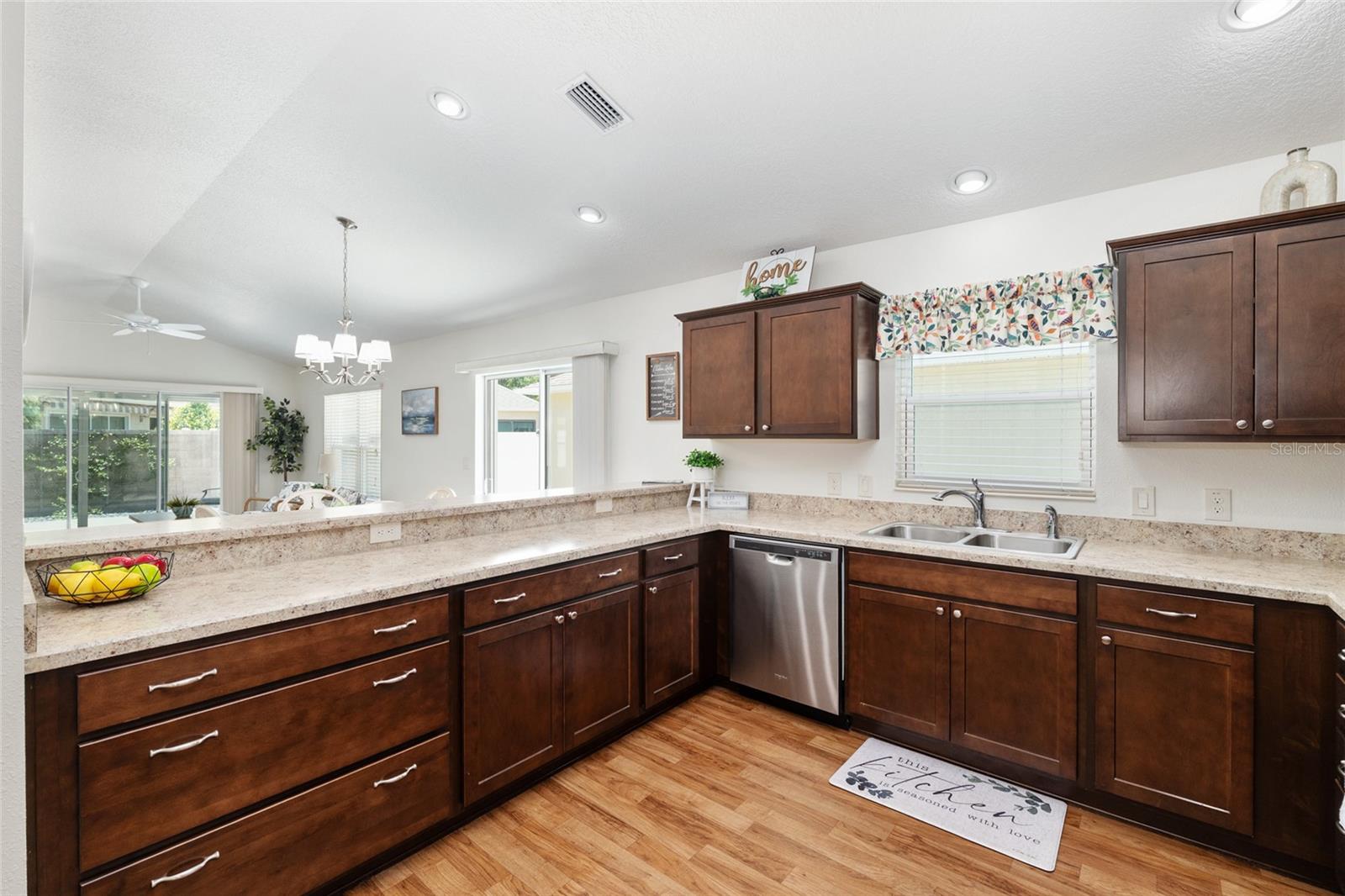 7372 SE 168TH MITZI ST
