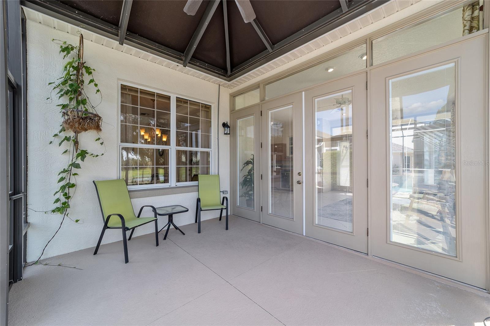 1322 AUGUSTINE DR