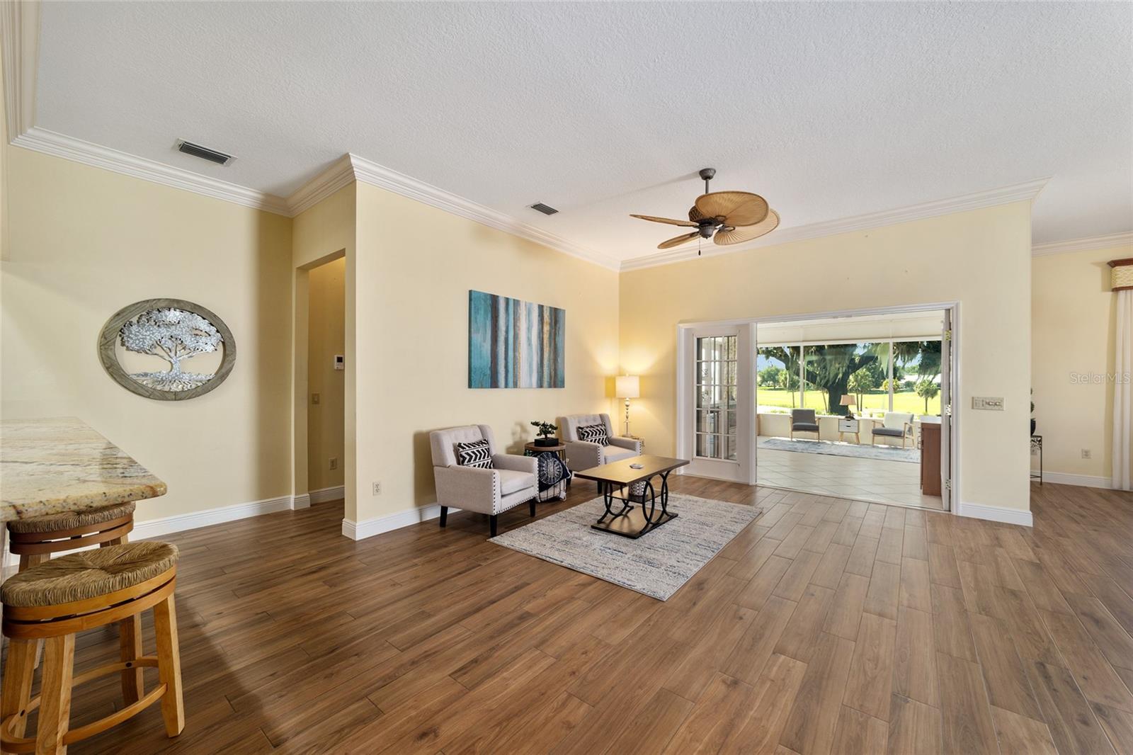 1322 AUGUSTINE DR