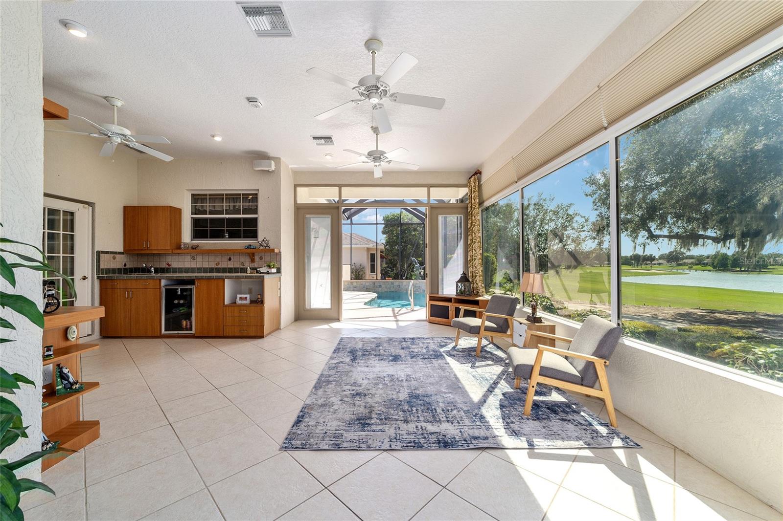 1322 AUGUSTINE DR