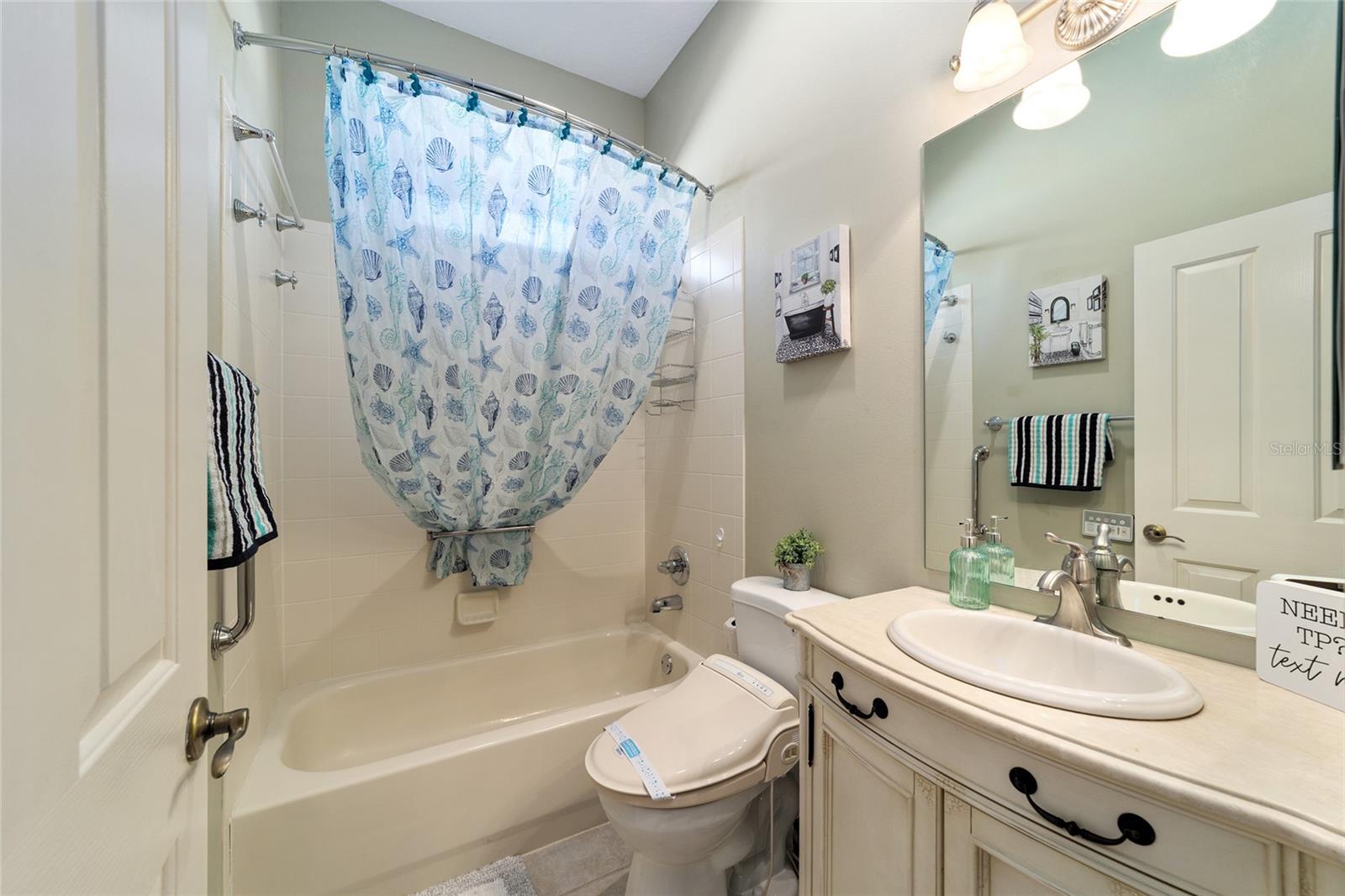 1322 AUGUSTINE DR