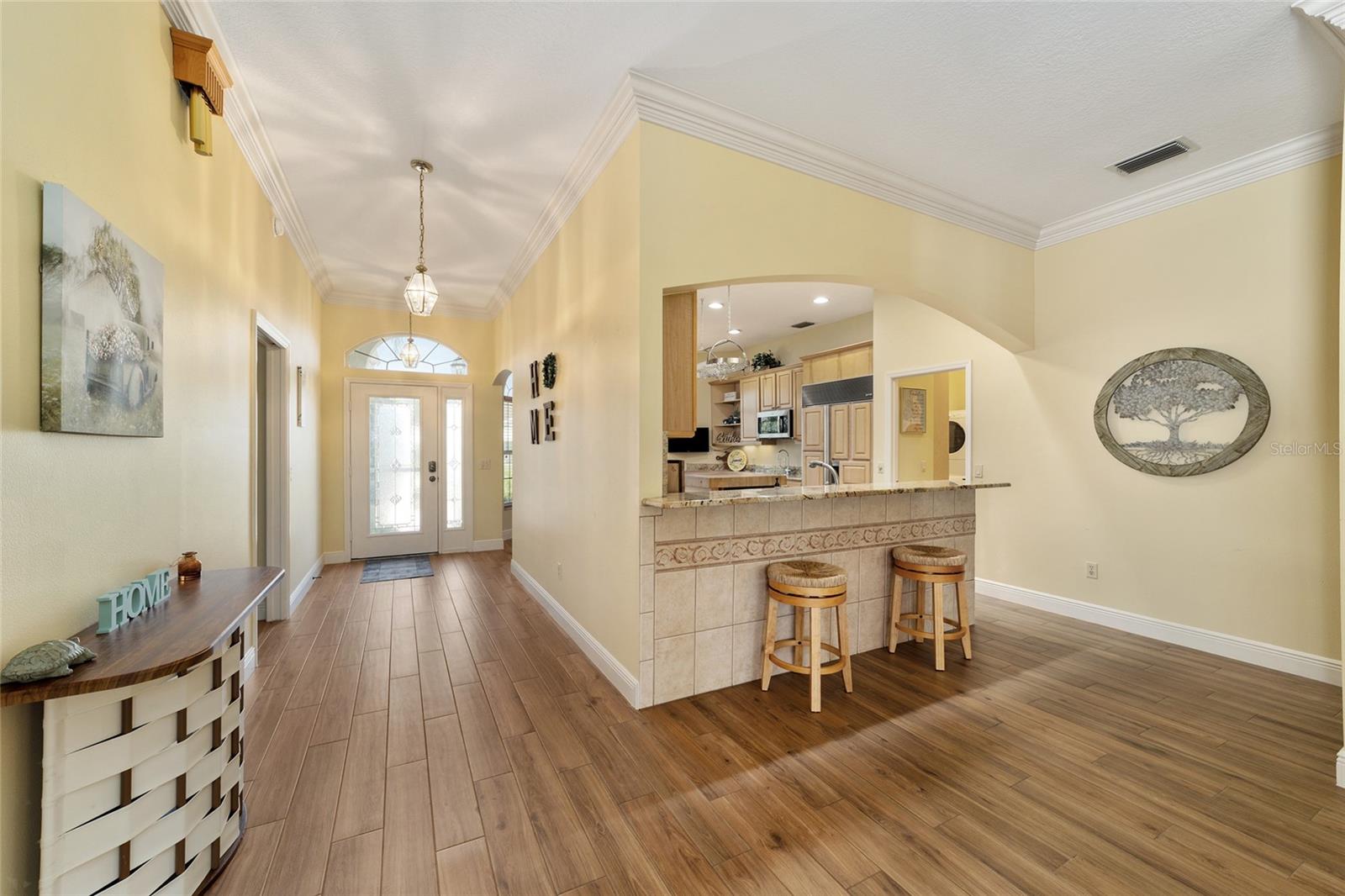 1322 AUGUSTINE DR