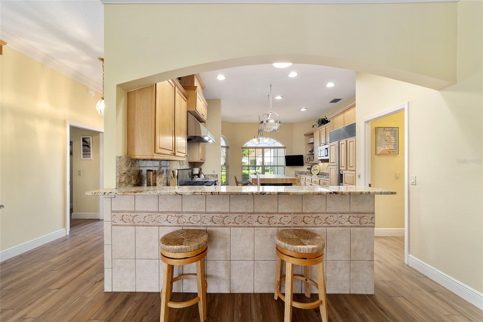 1322 AUGUSTINE DR
