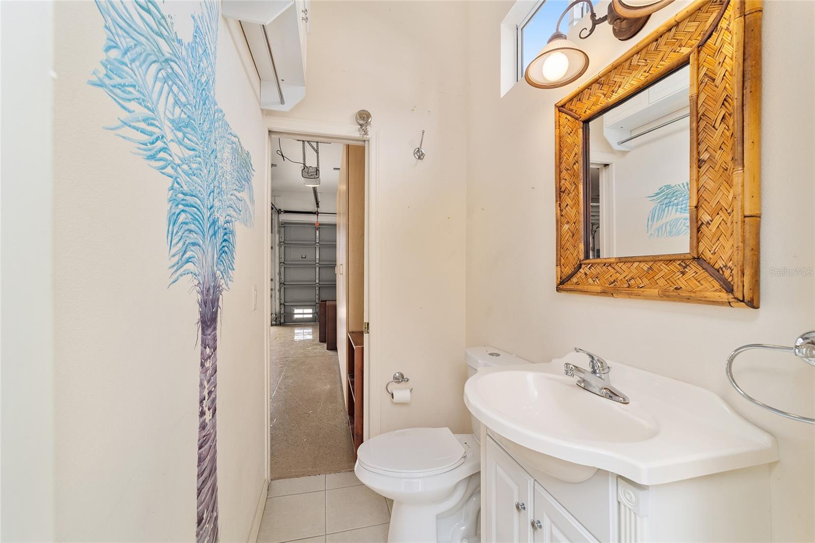 1322 AUGUSTINE DR