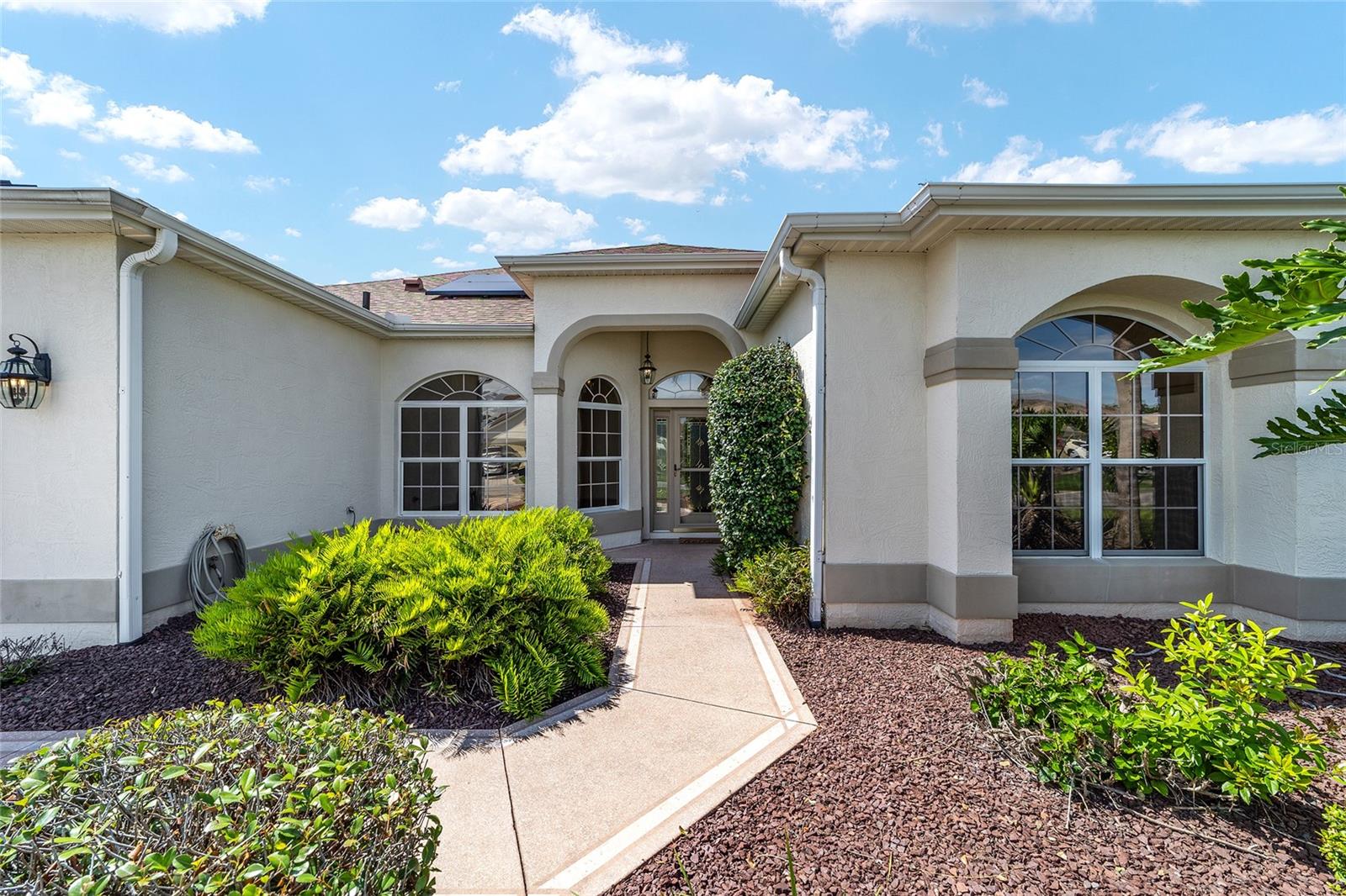1322 AUGUSTINE DR