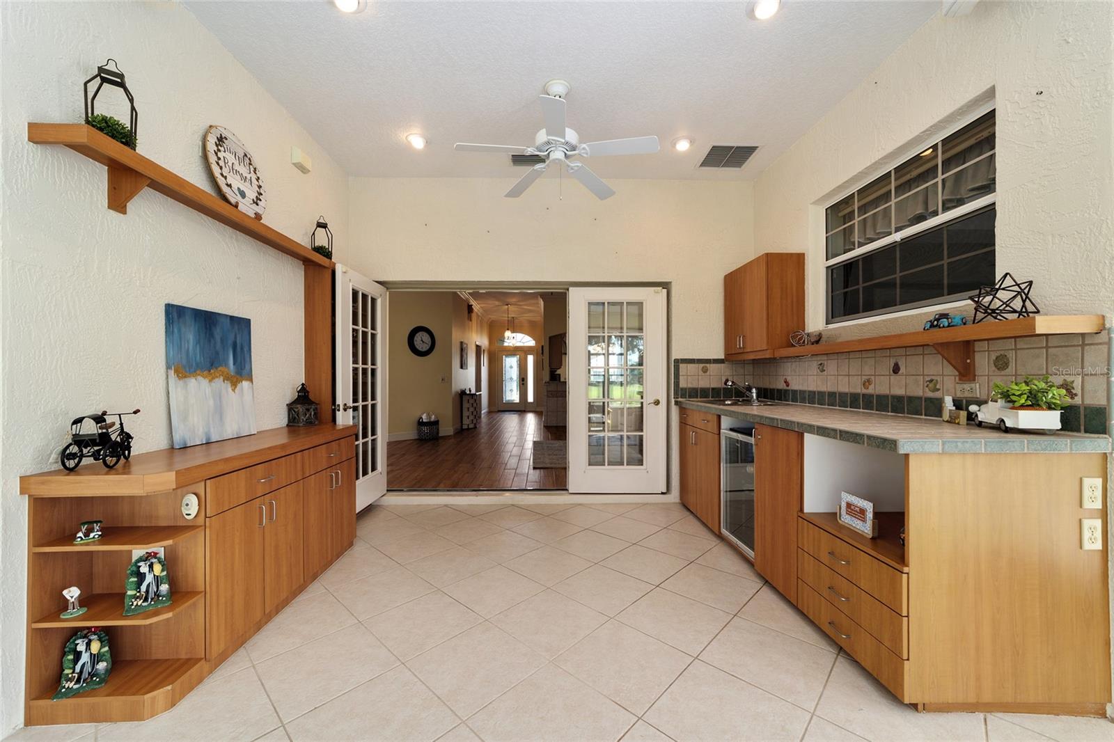 1322 AUGUSTINE DR