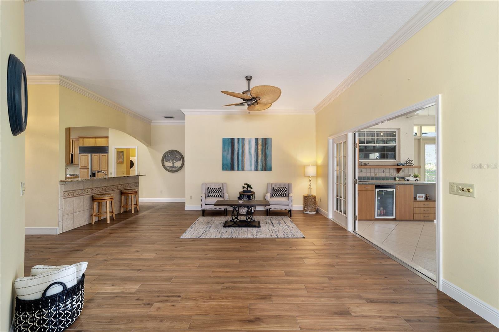 1322 AUGUSTINE DR