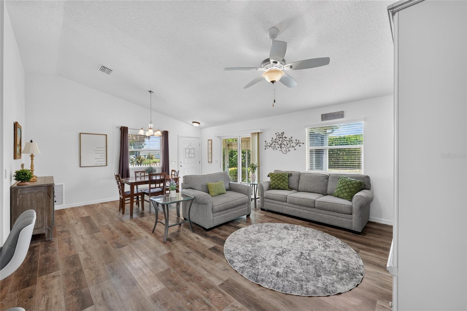 1362 VIOLA CT