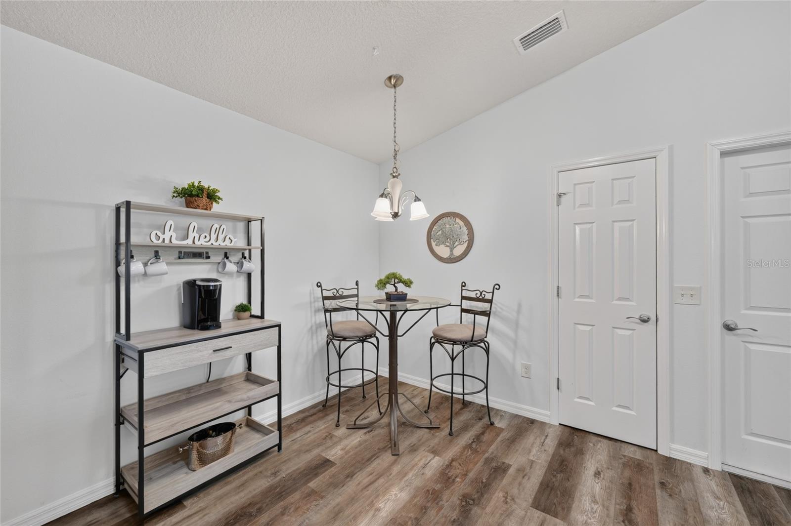 1362 VIOLA CT