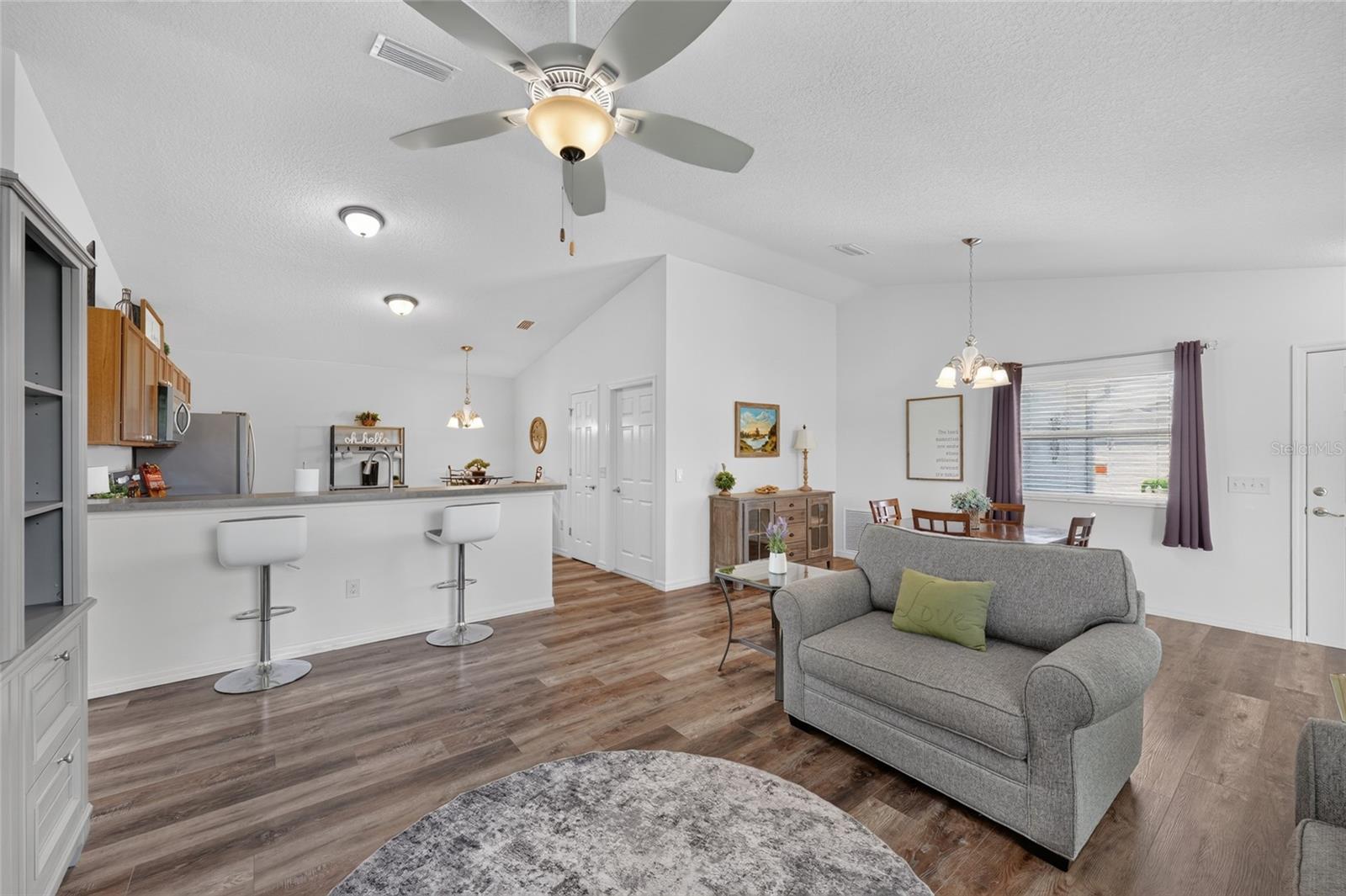 1362 VIOLA CT