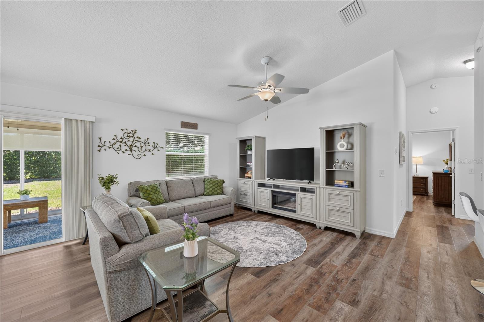 1362 VIOLA CT