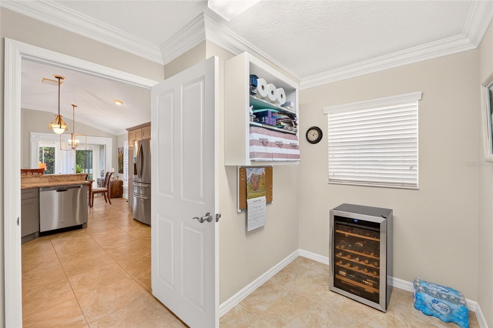 591 BAKER LN