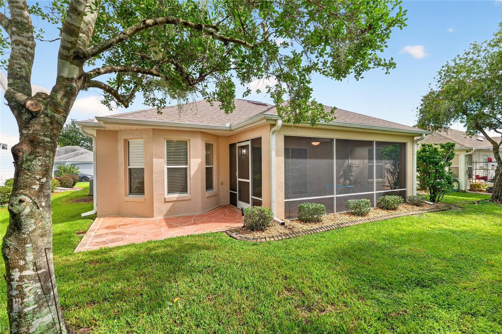 1238 Augustine Dr, Lady Lake, Fl 32159
