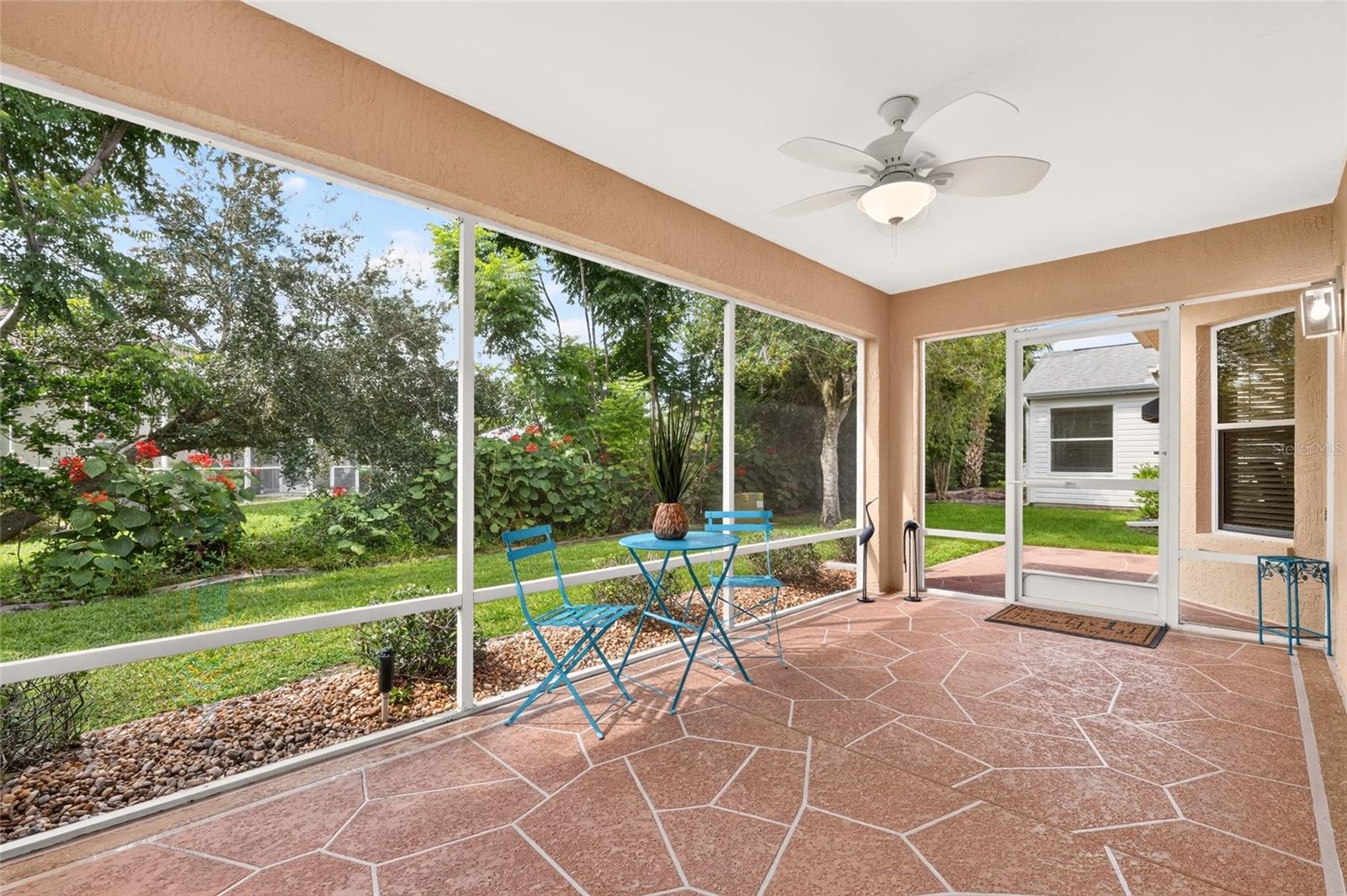 1238 Augustine Dr, Lady Lake, Fl 32159