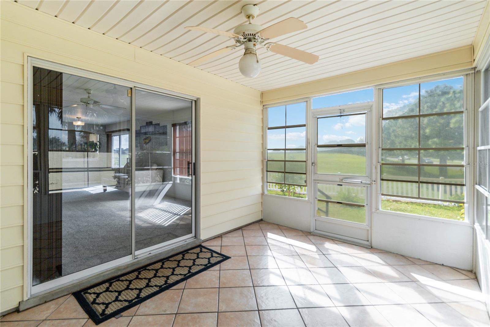 1402 AZTECA LOOP