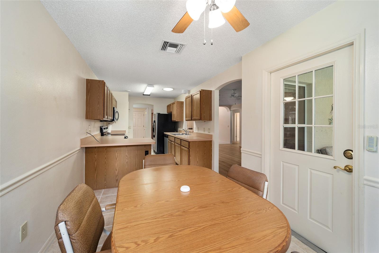 2117 BARBOSA CT