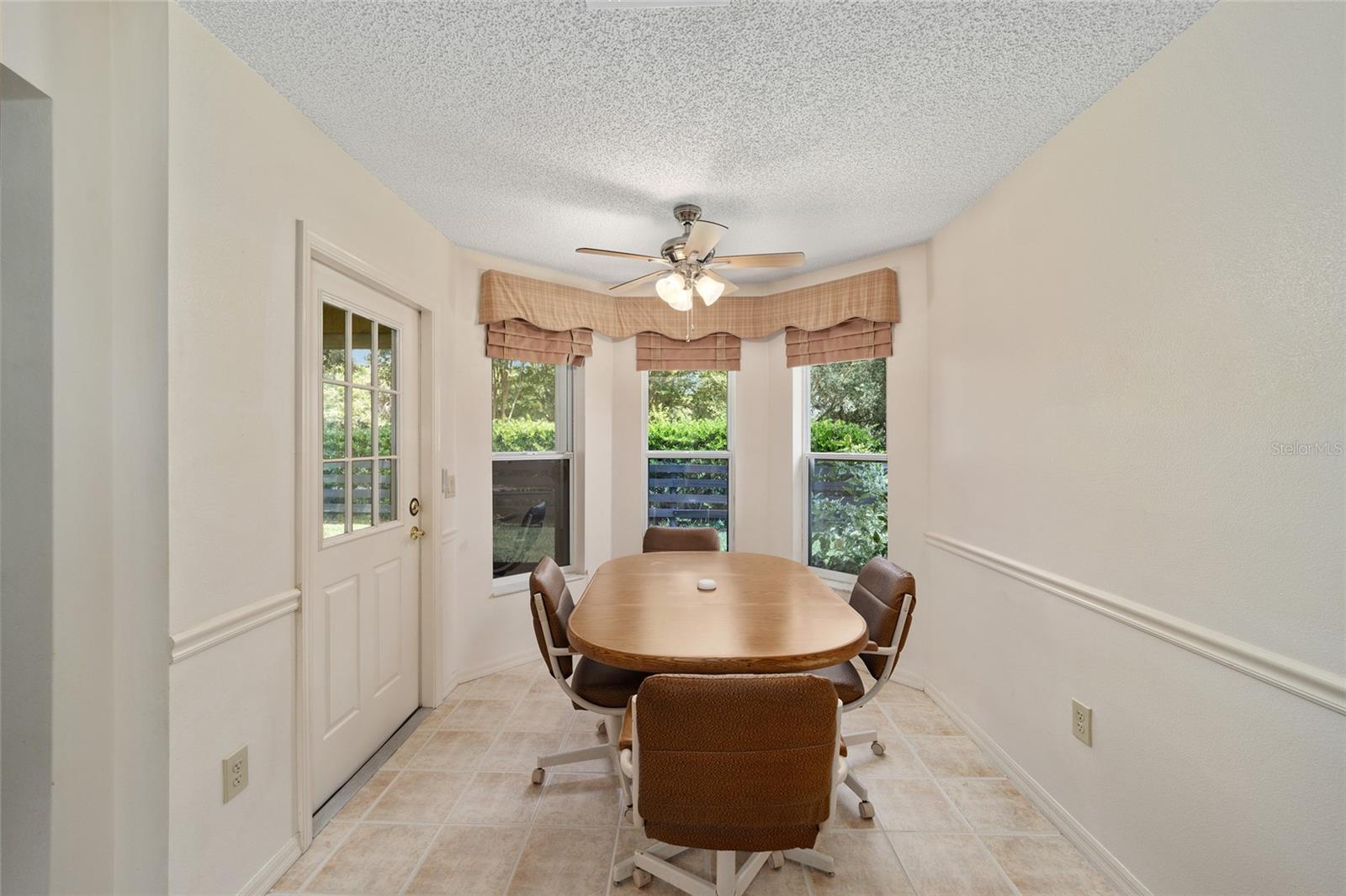 2117 BARBOSA CT