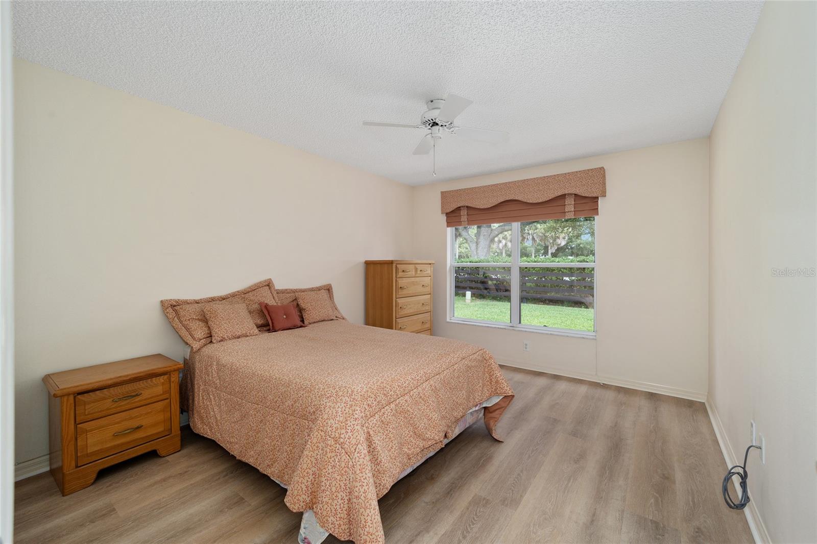 2117 BARBOSA CT