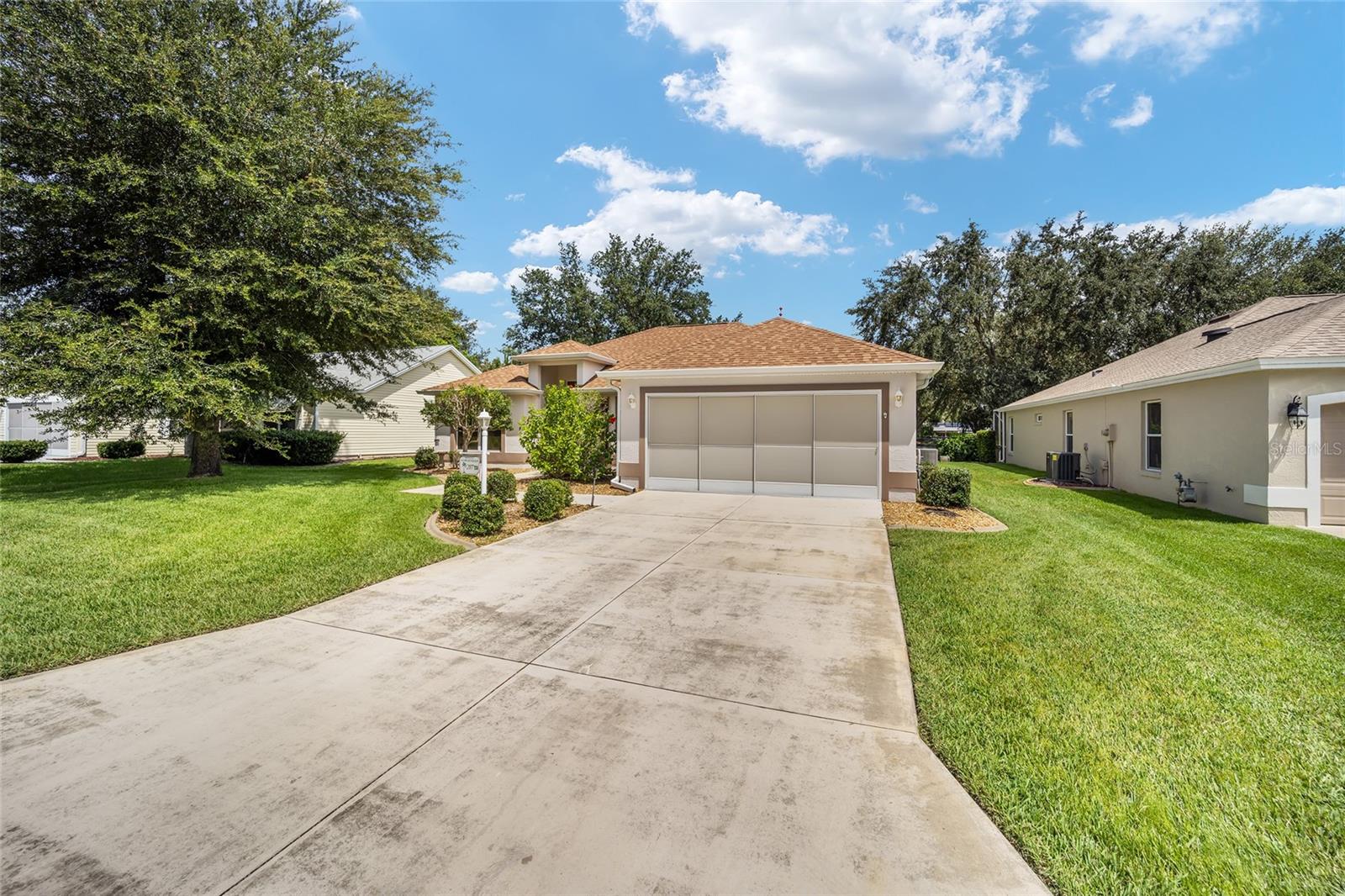 2117 BARBOSA CT