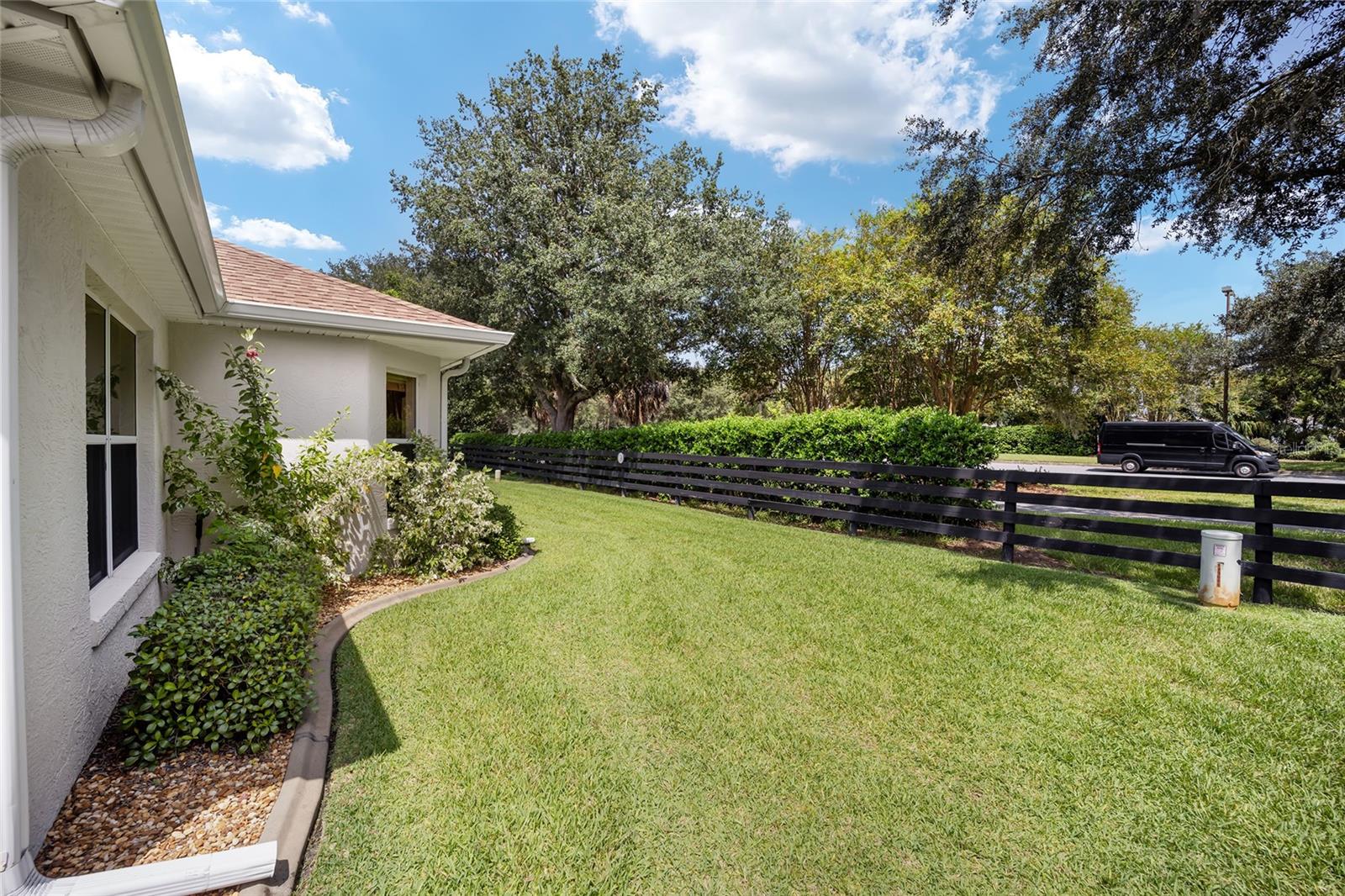 2117 BARBOSA CT