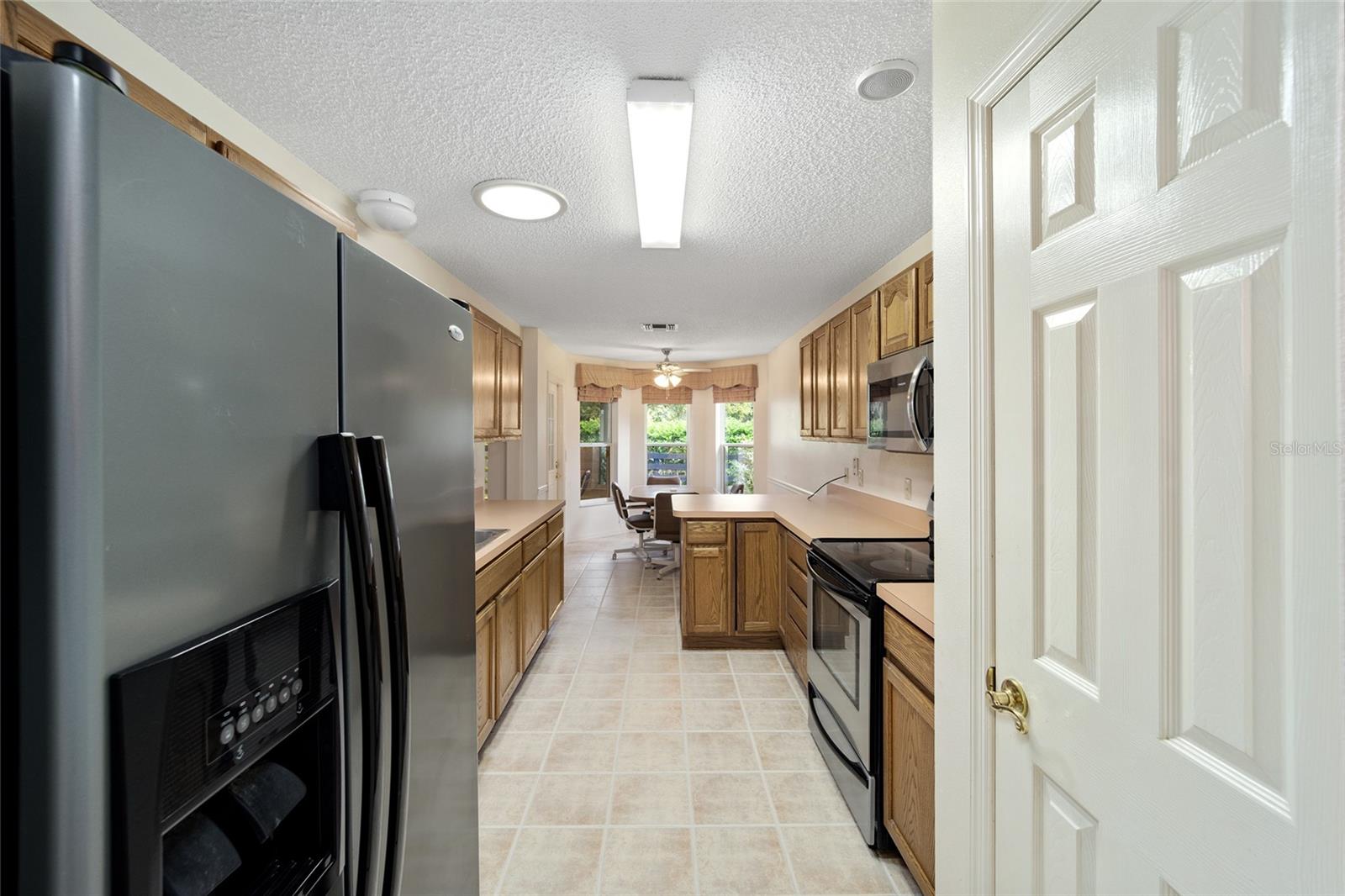 2117 BARBOSA CT