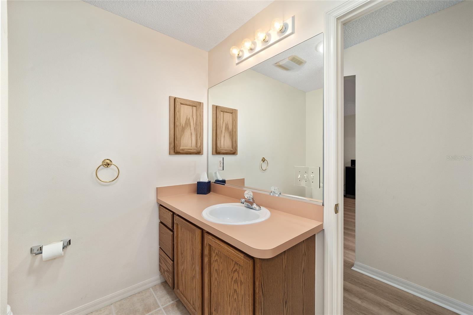 2117 BARBOSA CT