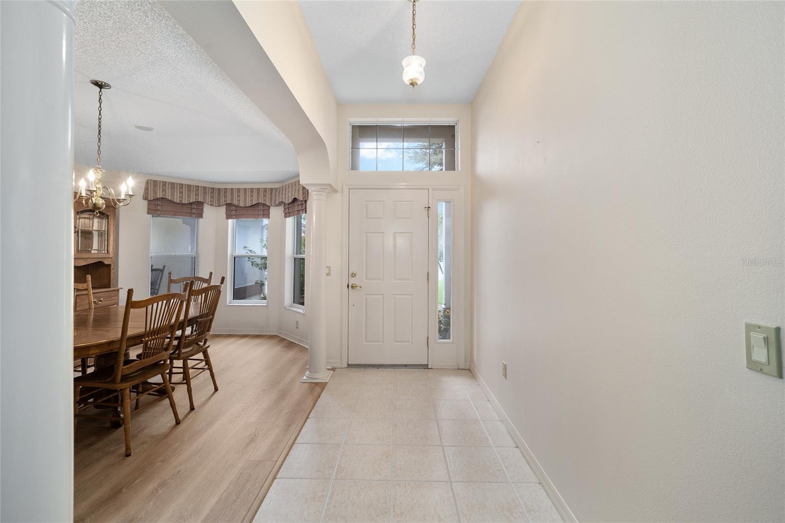 2117 BARBOSA CT