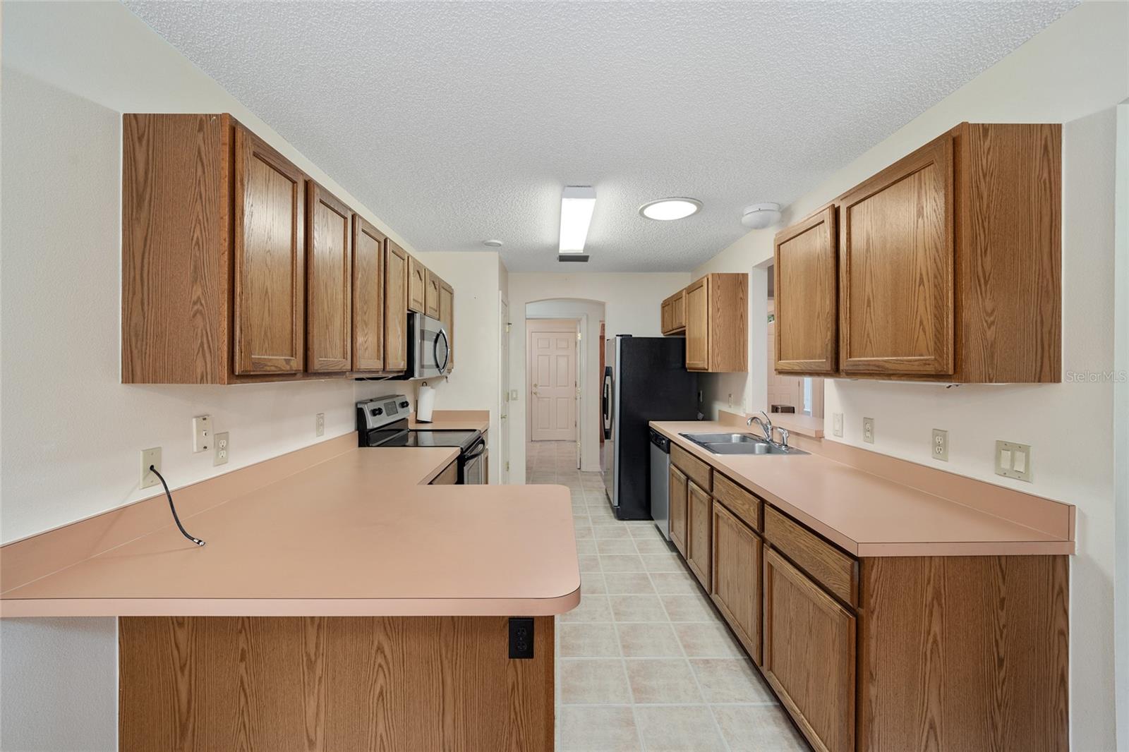 2117 BARBOSA CT