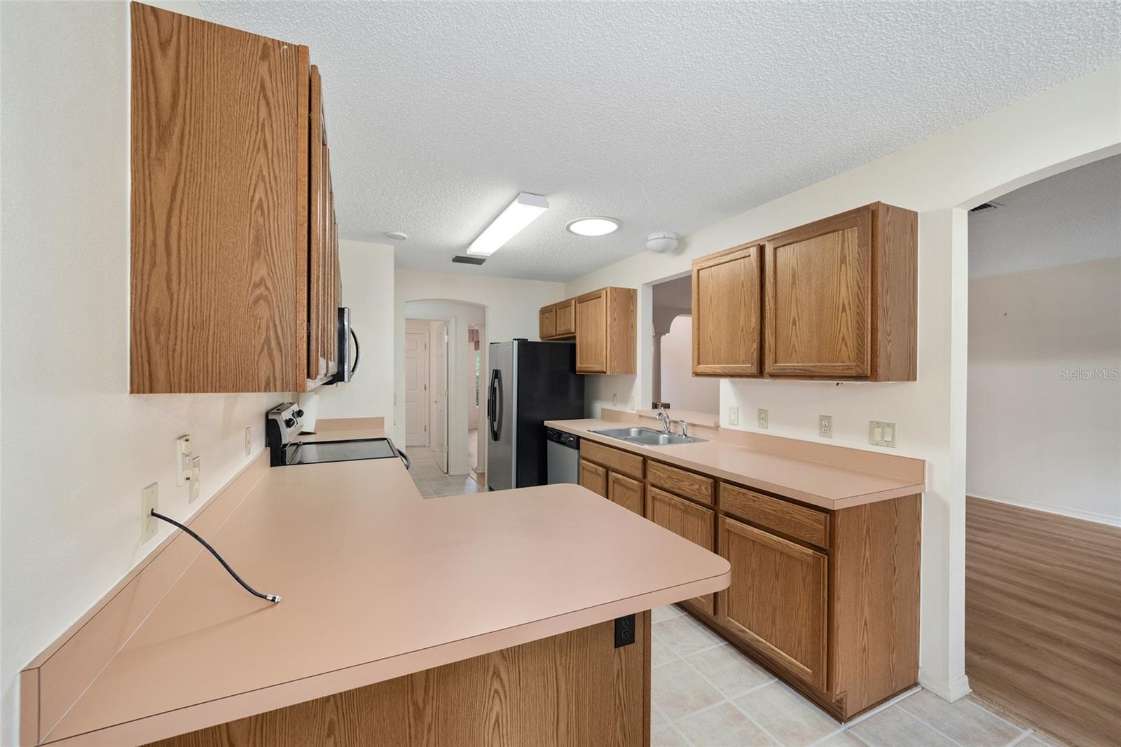 2117 BARBOSA CT