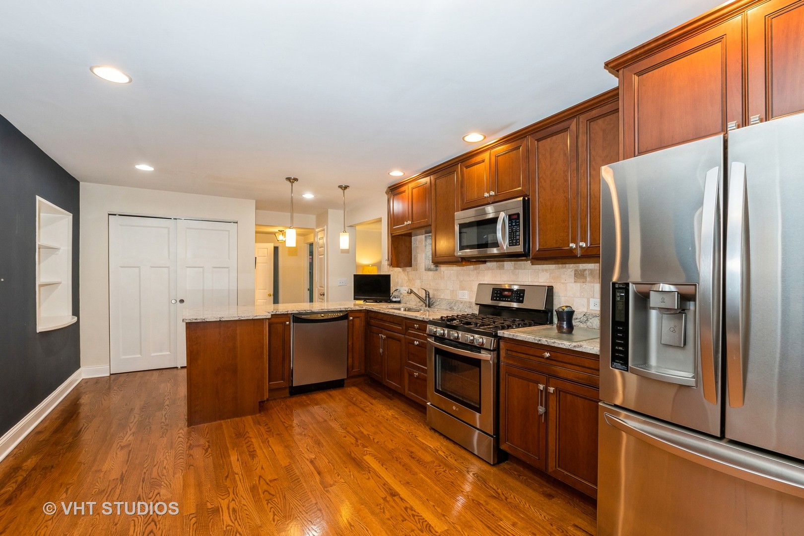 9924 Elm Circle Drive