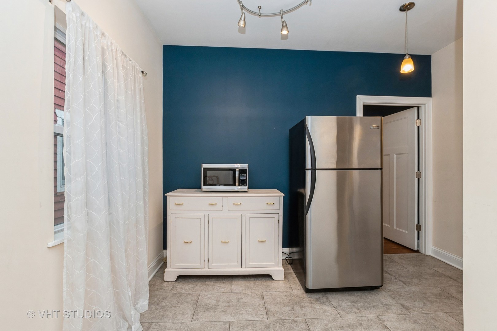 9924 Elm Circle Drive