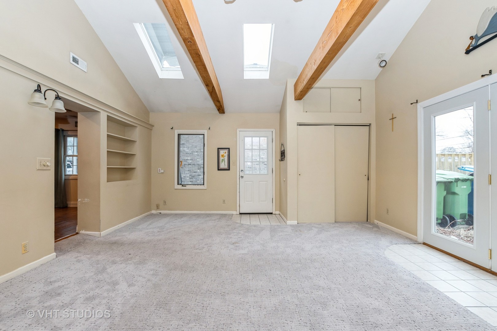 9924 Elm Circle Drive