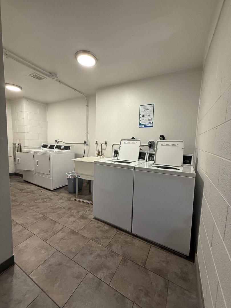 10735 5th Ave Cut Off Unit: 202